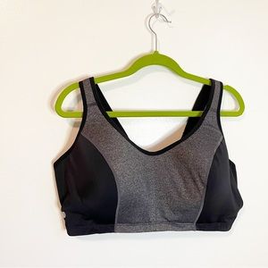 LIVI Active Padded Bra Size 46DDD #52